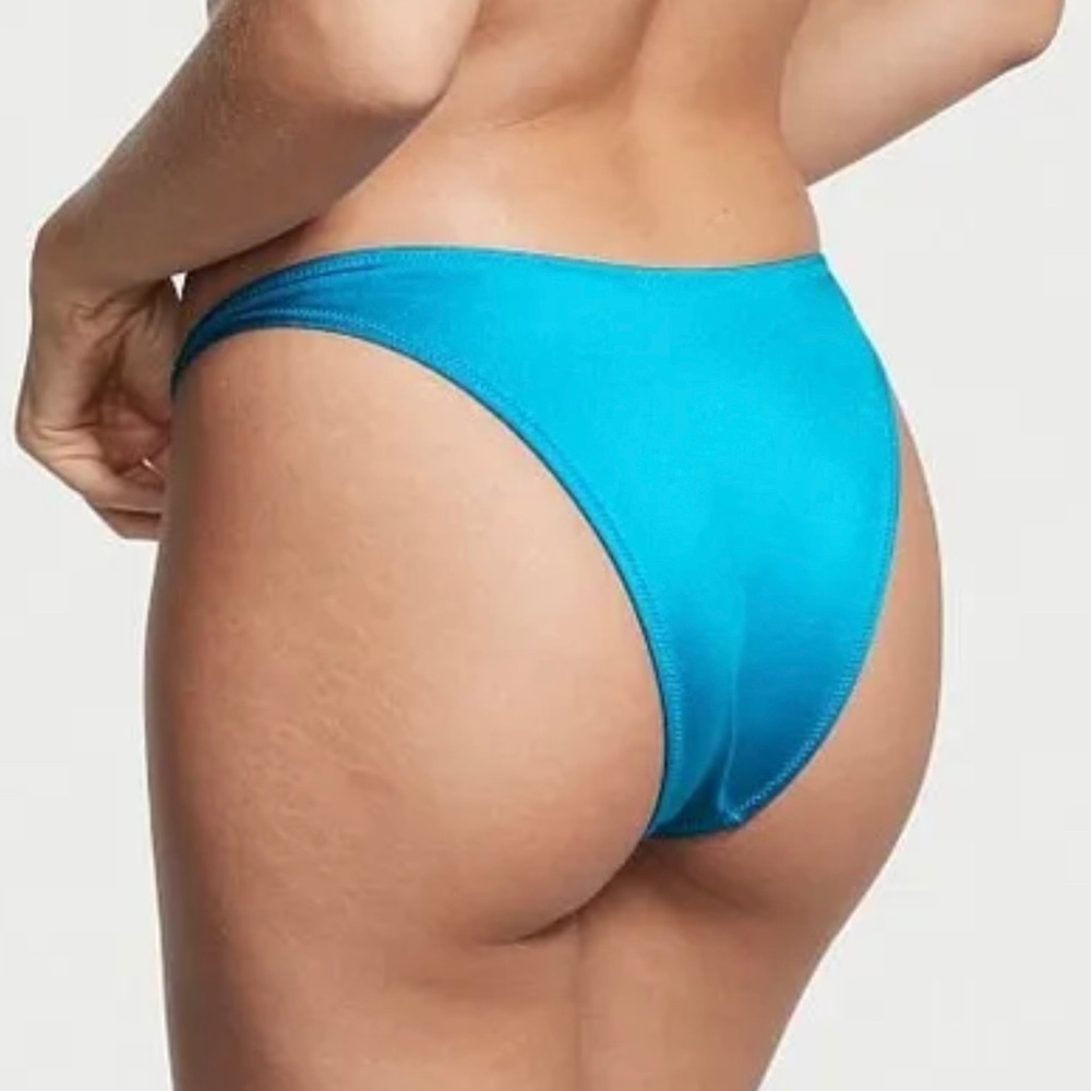 VICTORIA'S SECRET Swim Chain Strap Brazilian Bottom Blue M
